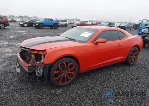 2013 Chevrolet Camaro 2Ls z USA, uszkodzony, nr VIN 2G1FA1E34D9208225